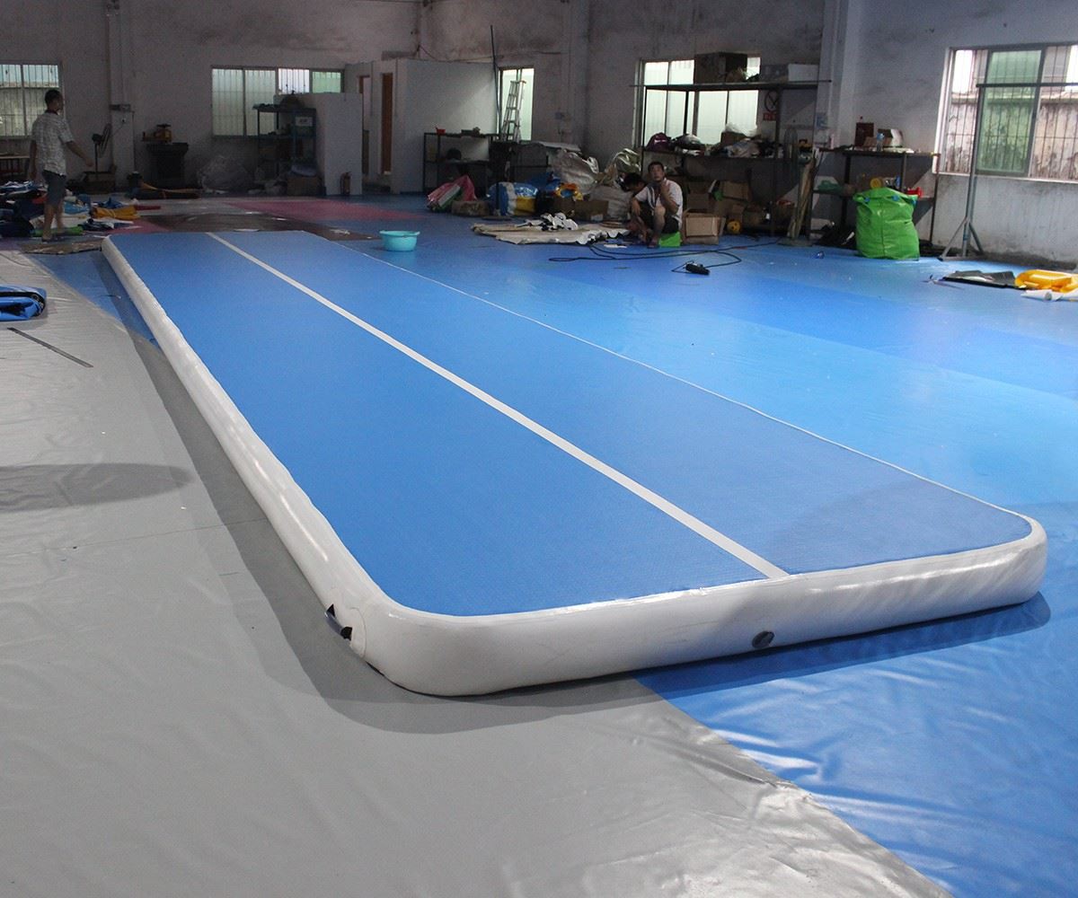 Inflatable air track gym mat
